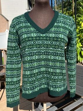 Joanna Hunter Knitwear Green Fair Isle Soft Shetland Wool V-Neck Sweater Size M